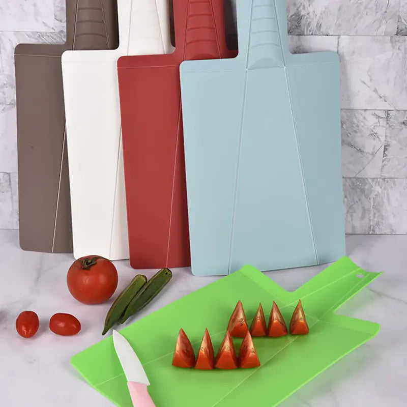 Foldable Plastic Chopping Board - Practical Kitchen Gadget