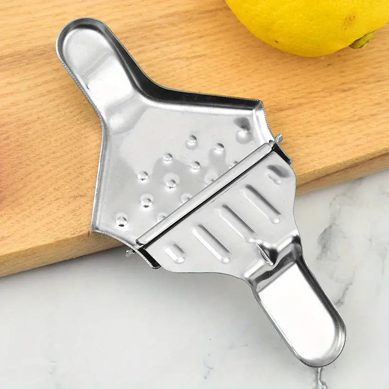 Stainless Steel Manual Lemon Juice Squeezer Gadget